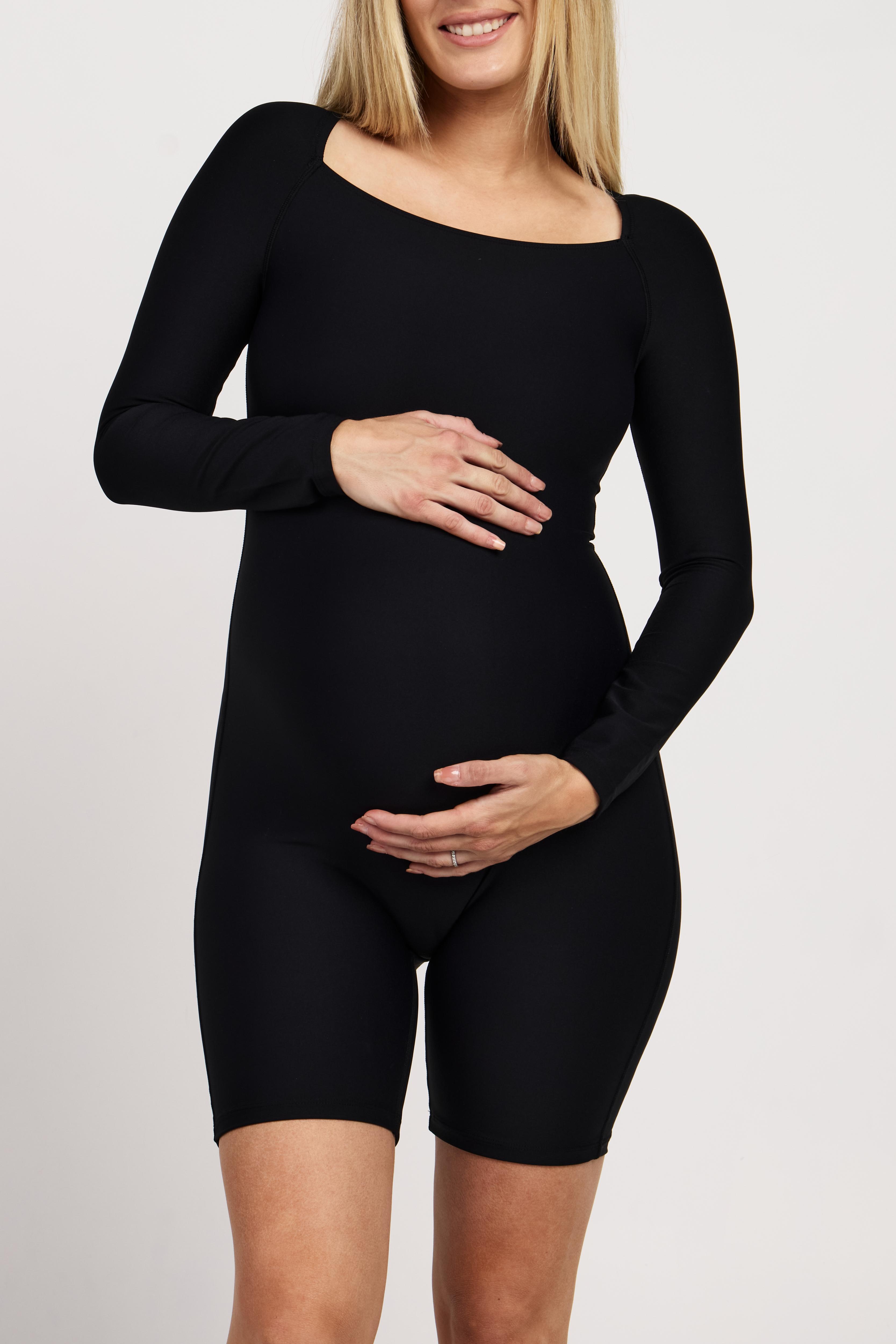 Bra-free long-sleeve bodysuit for big busts with short legs, crafted from breathable moisture-wicking fabric, designed for comfort during pregnancy and ideal for yoga or Pilates