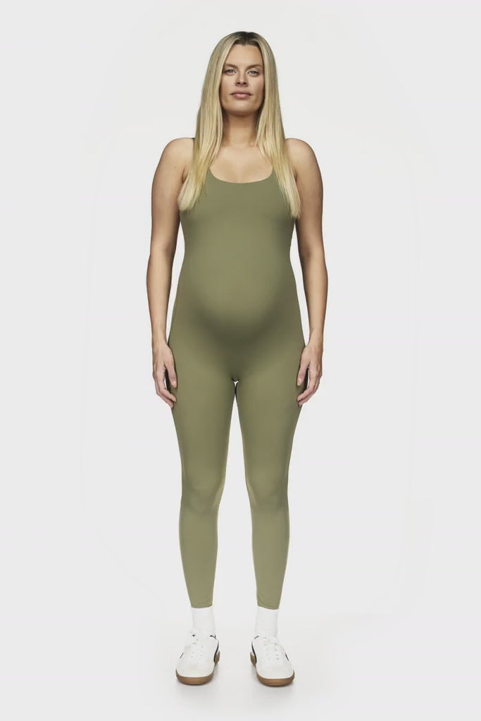 Stretchy sleeveless bodysuit with built-in bra, full-length design for pregnancy, breathable fabric perfect for Australian activewear